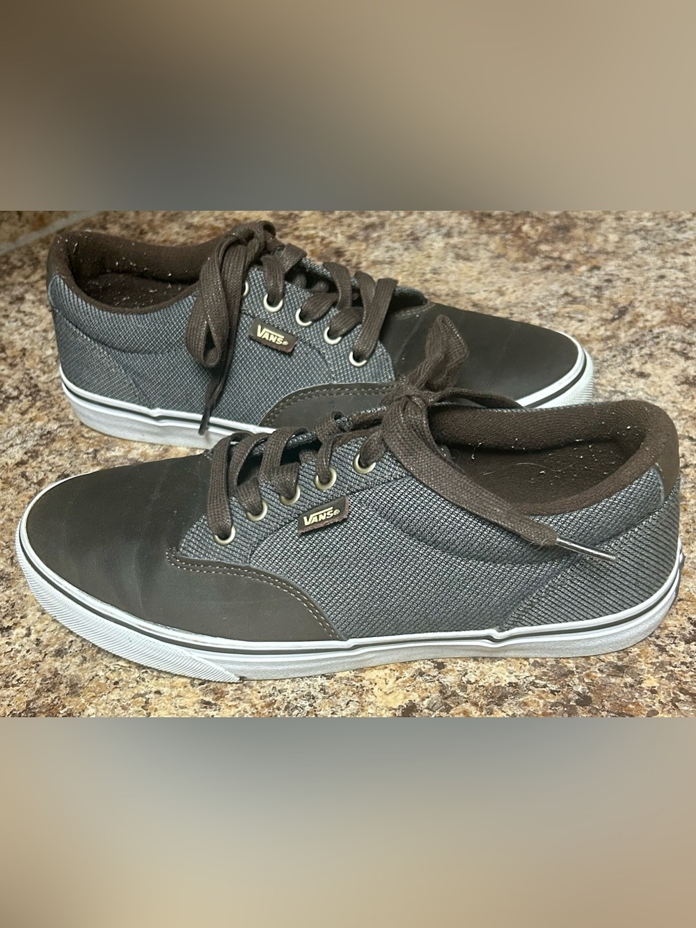 Men’s Vans Brown and Gray Low-Top Canvas off the Wall Sneakers